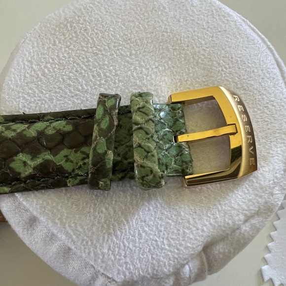 Invicta Reserve Venom Swiss Made Quartz Chronograph Leather Strap Watch 14968 - Picture 11 of 12